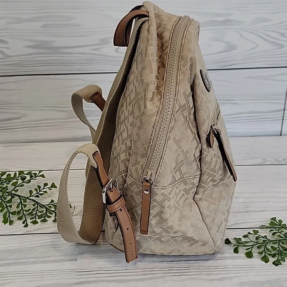 Tommy Hilfiger mini backpack logo print - tan